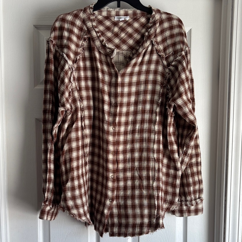 Chic Soul Plaid Frayed Edge Top